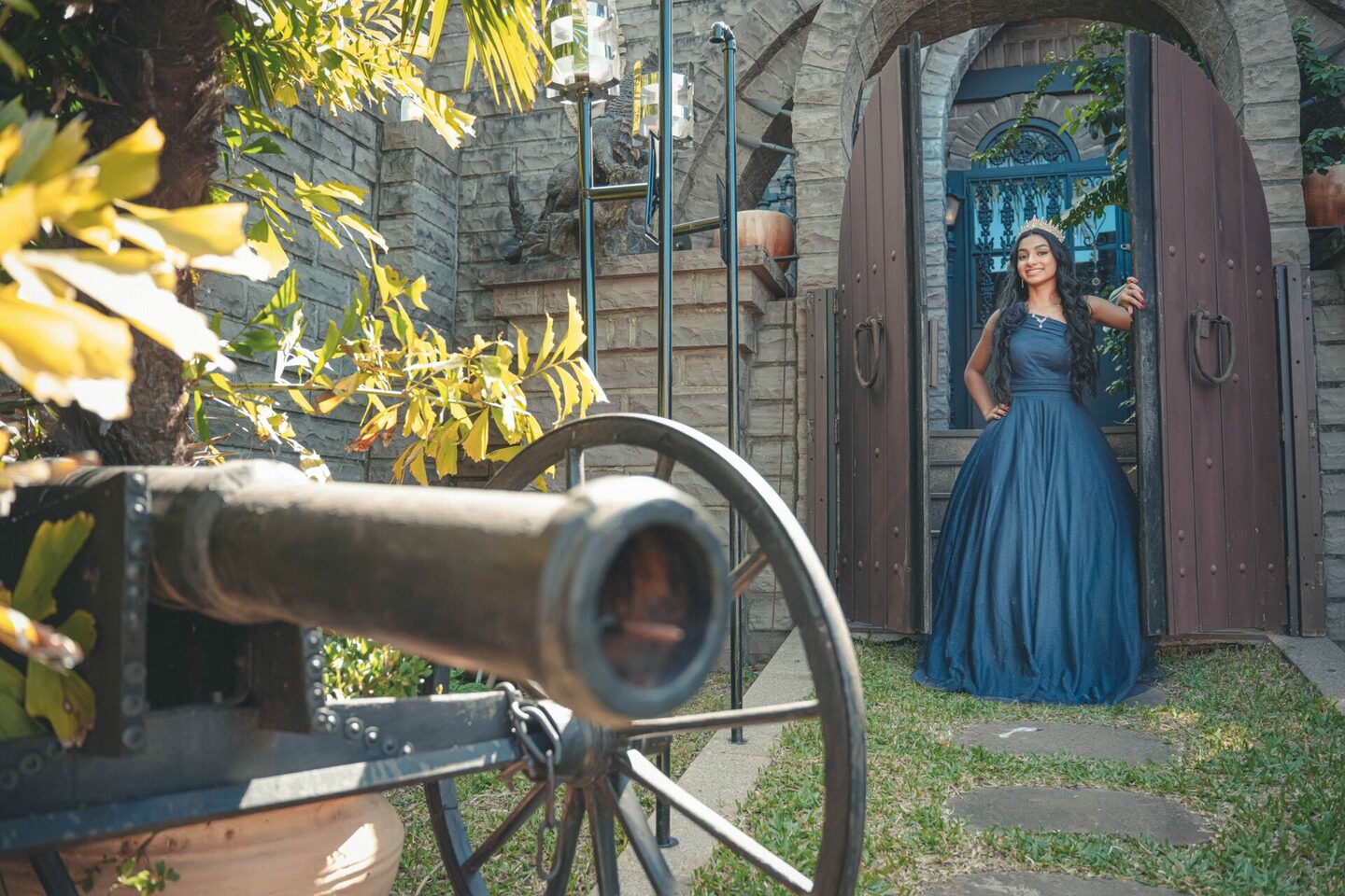 Book de 15 Anos da Sarah | Realizado no Castelo da Nazário
